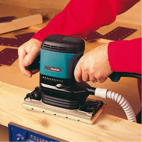 Ponceuse Vibrante MAKITA 600W - 9046 – Image 2