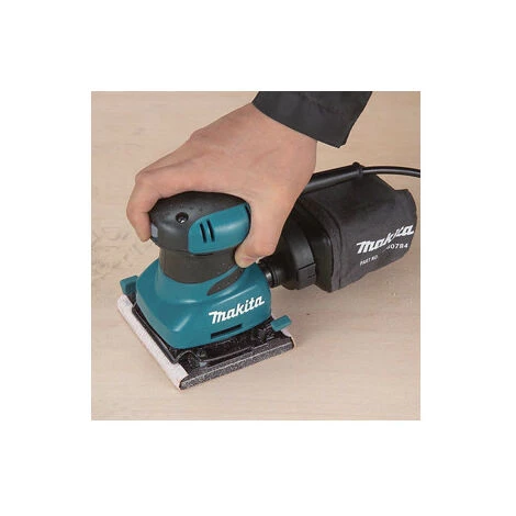 Ponceuse Orbitale Makita 200W 112x102mm – Image 2