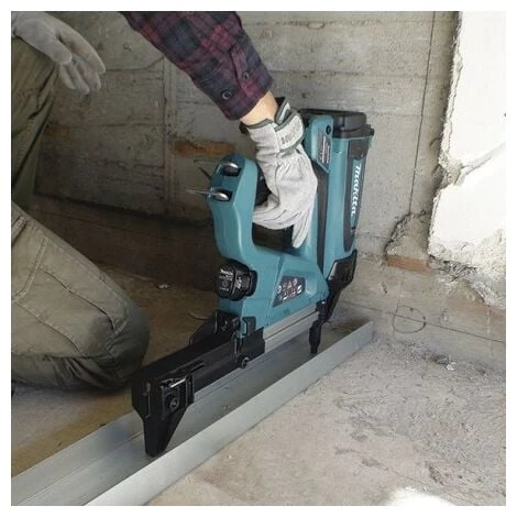 MAKITA Cloueuse à Gaz 7,2v 40mm 1,0ah 2 Bat. Multimatériaux – Image 2