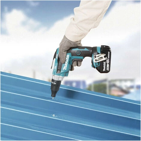 Visseuse De Bardage 18V LXT (2x5,0 Ah) En MAKPAC - Makita DFS251RTJ – Image 3